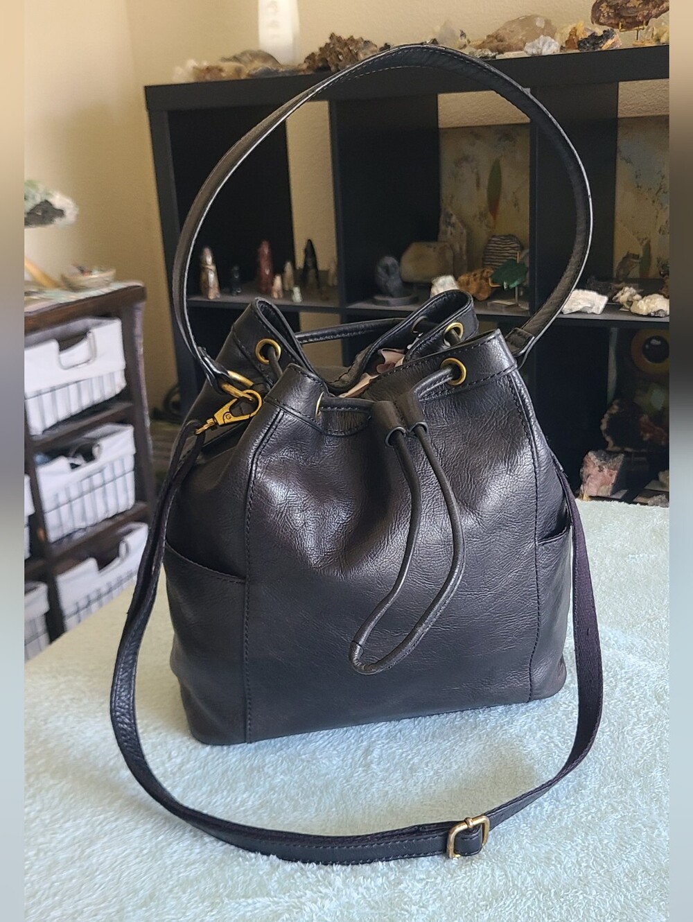Vintage Fossil Black Leather Drawstring Shoulder Bag with Gold Hardware